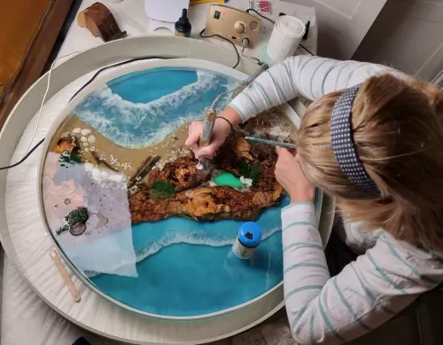 DLACZEGO WARTO WYBRAĆ RĘKODZIEŁO?