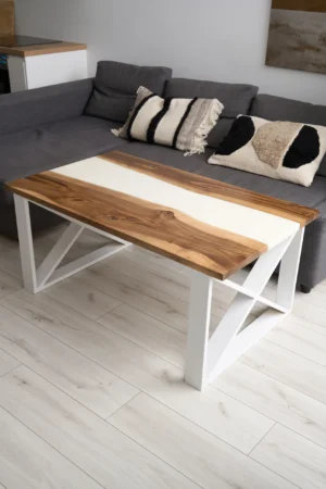 Biały stół kawowy z drewna orzechowego i żywicy