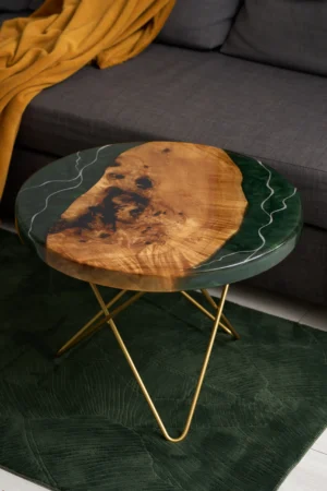 Stolik kawowy z topoli i perłowej żywicy