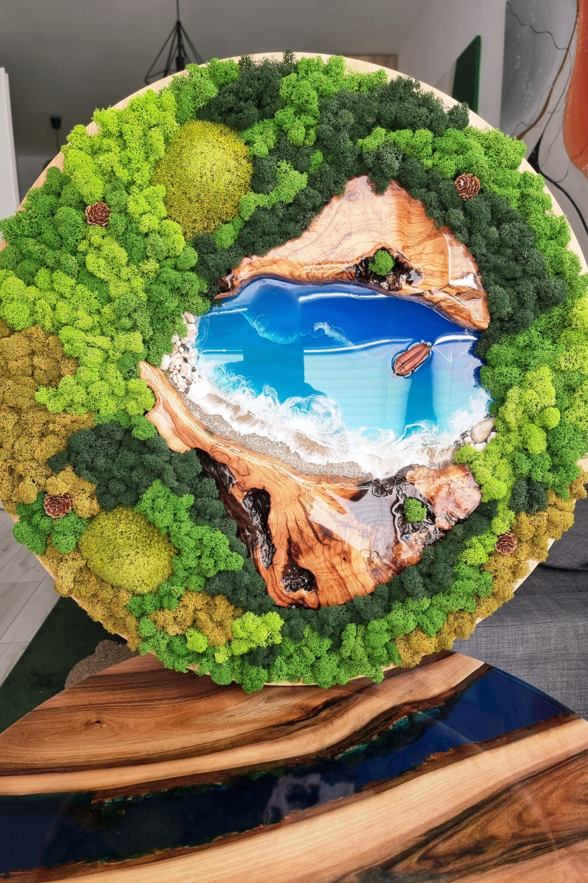 obraz z hrobotkiem i efekt morza z żywicy epoksydowej